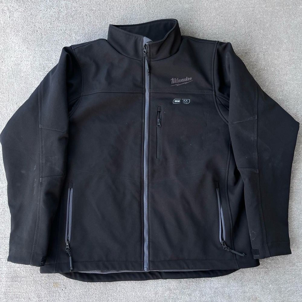 Milwaukee M12 heated tough shell jacket coat black